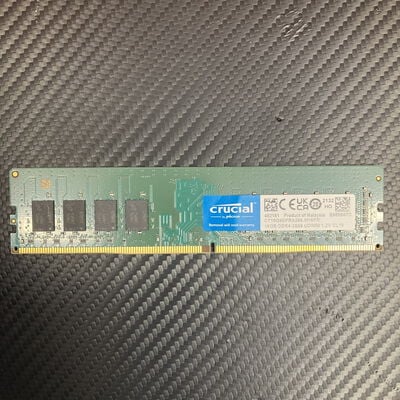 【富士青葉店】中古  crucial CT16G4DFD8266(DDR4 PC4-21300 16GB) 5070001797 