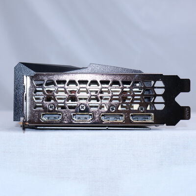 【通販センター】中古  GIGABYTE GV-R76GAMING OC-8GD (RX7600 8G) 162746 