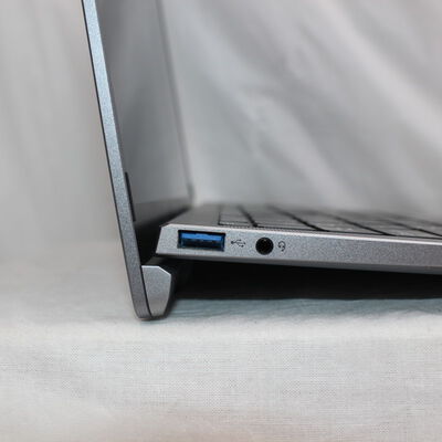 【通販センター】中古  THIRDWAVE F-14IC(Intel Core i5 1035G1/16GB/SSD256GB/なし/オンボード/14/1920x1080/Wi-Fi/W11H64 MAR) 185981【7/2大決算値下げ!】 