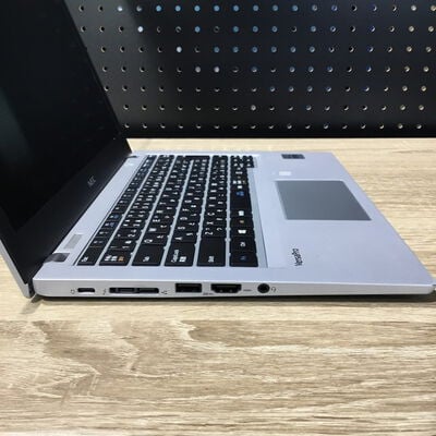 【松山環状枝松店】中古  NEC VersaPro タイプVB PC-VKM17BZC3 (Core i5 8350U/8GB/SSD256GB/-/オンボード/12.5/1366x768/Wi-Fi/WEBCAM/W11H64 MAR) 186047 