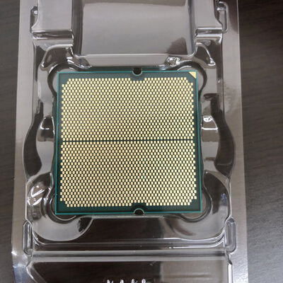 【長野稲里店】中古  AMD Ryzen 7 7800X3D (AM5/4.2/104M/C8/T16/120W) 157139 