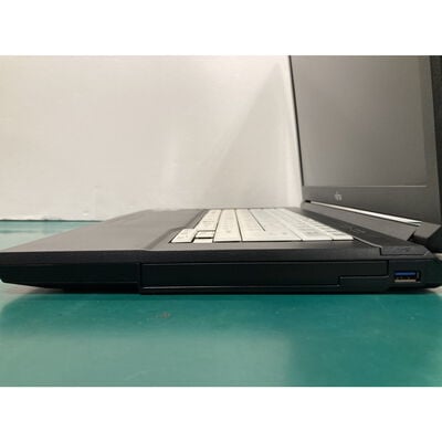 【富山本郷店】中古  FUJITSU LIFEBOOK A579/B (Intel Core i5-8365U/8GB/CPU内蔵/SSD 512GB/-/15.6inch/LAN+WLAN/WebCAM/Win 11 Pro/-) 4760001061 