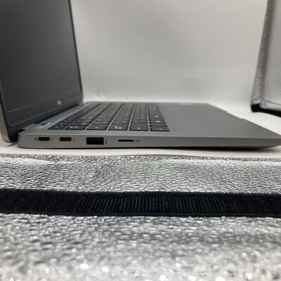 【八王子店】中古  DELL Latitude 5320 (Intel Core i7 1185G7 3.00GHz/16GB/SSD512GB/-/オンボード/13.3/1920x1080/Wi-Fi/WEBCAM/W11H) 193794 