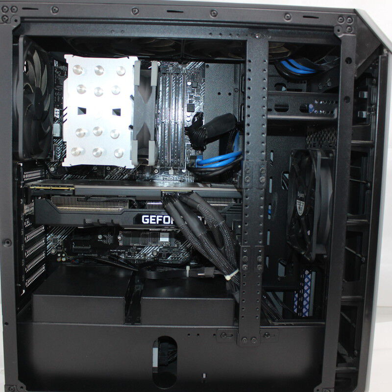 中古 THIRDWAVE GALLERIA SK(Intel Core i9 10900K/32GB DDR4 (PC4