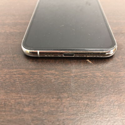 【福山ココローズ店】中古  【SIMロック解除済み】【au】 Apple iPhone11 Pro 256GB (シルバー) MWC82J/A 155441 