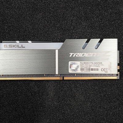 【大須店】中古  PC4-28800 16GB デスクトップ用 140734 
