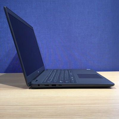 【松山環状枝松店】中古  DELL Latitude 3510 (INTEL Core i7 10510U 1.8GHz/16GB/SSD256GB/-/オンボード/15.6/1366x768/Wi-Fi/WEBCAM/W11H64) 182748 