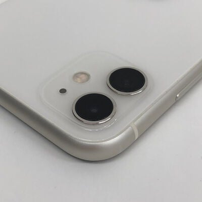 【津ラッツ店】中古  【SoftBank】 Apple iPhone11 6.1インチ 256GB (ホワイト) MWM82J/A 140624 