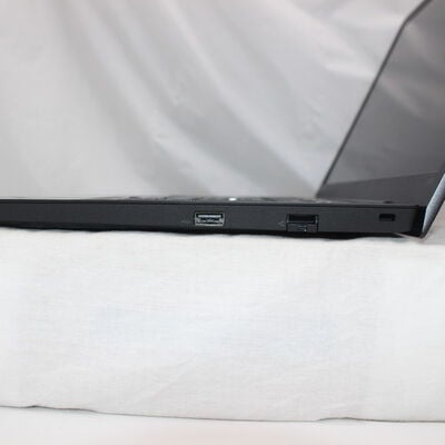 【通販センター】中古  Lenovo ThinkPad E15 Gen 1(Intel Core i5 10210U 1.60GHz/16GB DDR4/SSD512GB/-/オンボード/15.6/1920x1080/GbE/Wi-Fi/WEBCAM/W11H/VBT) 195532 