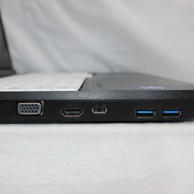 【通販センター】中古  FUJITSU LIFEBOOK A5511/G(Intel Core i5 1145G7 2.60GHz/16GB DDR4/SSD256GB/MULTI/オンボード/15.6/1920x1080/GbE/Wi-Fi/WEBCAM/W11H/VBT) 196529 