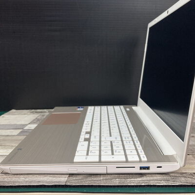 【広島店】中古  dynabook P1T6VPEG(i7-1260P/8GB/SSD256GB/DVDマルチ/GigabitLAN&WIFI/W11H) 3320005069 