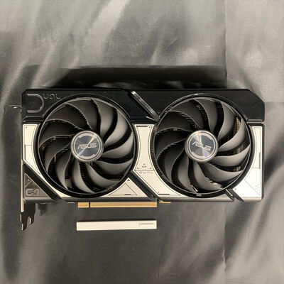 【横浜駅前店】中古  ASUS DUAL-RTX5060TI-O8G (RTX5060Ti 8GB) 188956 