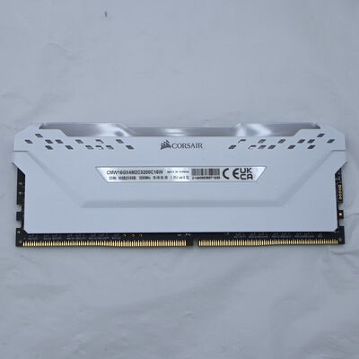 【通販センター】中古  PC4-25600 8GB デスクトップ用(DDR4-3200) 140727 
