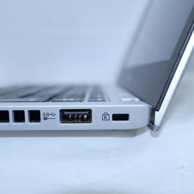 【通販センター】中古  NEC VersaPro タイプVB PC-VKM17BZC3 (Core i5 8350U/8GB/SSD256GB/-/オンボード/12.5/1366x768/Wi-Fi/WEBCAM/W11H64 MAR) 186056 