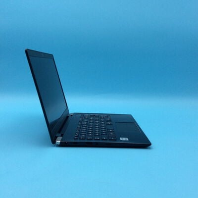 【秋葉原本店】中古  dynabook_PORTEGE X30L-G G83/FR A6G7FRF8D511(i5-10210U/8GB/SSD256GB/W11P/13インチFHD) 3410013344 