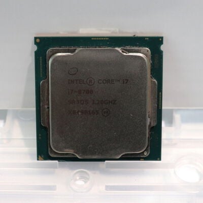 【札幌店】中古  INTEL Core i7 8700 (1151/3.20GHz/12M/C6/T12) 136198 