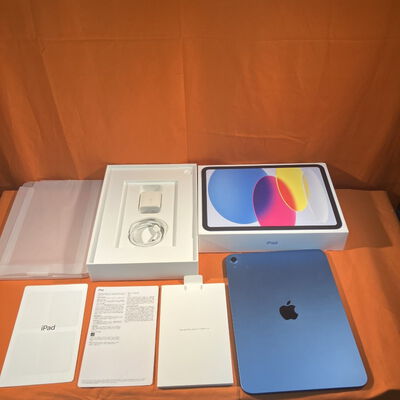【なんば店】中古  Apple 【Wi-Fi】 iPad（A16/2025） 128GB ブルー MD4A4J/A 3240009173 
