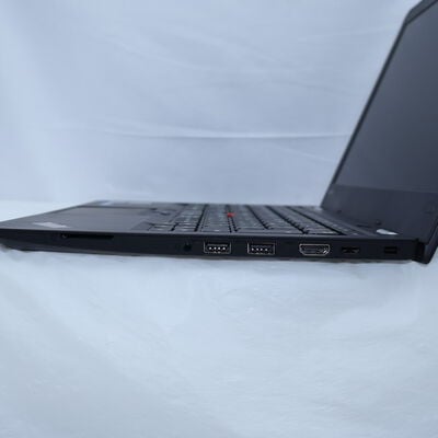 【通販センター】中古  【ジャンク品/保証無/返品質問不可】Lenovo ThinkPad 13 (Core i5-6200U/4GB/オンボード) 202869 