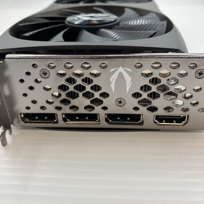 【秋葉原本店】中古  ZOTAC ZT-D40610E-10M(RTX4060Ti 8G Twin Edge) 175557 