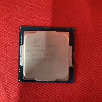 【千葉店】中古  INTEL Core i7 8700 (1151/3.20GHz/12M/C6/T12) 136198 