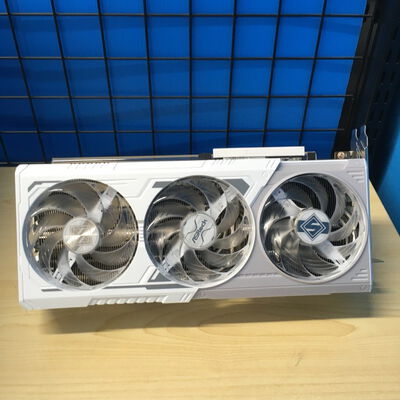 【博多店】中古  ASRock RX9070XT SL 16G Steel Legend 16GB (RX9070XT 16G) 176937 