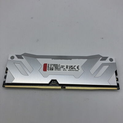 【宇都宮鶴田店】中古  Kingston KF572C38RWAK2-32 3480038338 