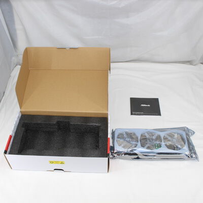 【通販センター】中古  ASRock RX7700XT SL 12GO(RX7700XT Steel Legend OC) 3480034871 