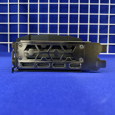 【横浜駅前店】中古  玄人志向 GG-RTX3070-E8GB/TP (RTX3070 8G) 143905 