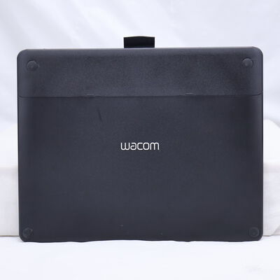【通販センター】中古  ワコム Intuos Comic medium CTH-690/K1 3480043237 