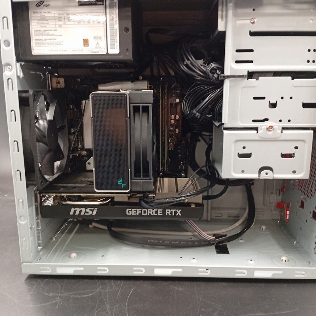 ゲームソフト　1231 28 中古 iiyama PC LEVEL-M06M-124-SA2X 3120022957【8/28値下げ