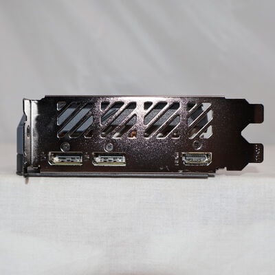 【通販センター】中古  GIGABYTE GV-R9060XTGAMING OC-16GD (RX9060XT 16G) 179900 