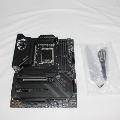 【通販センター】中古  MSI MPG Z790 CARBON WIFI (Z790 1700 ATX DDR5) 152762 