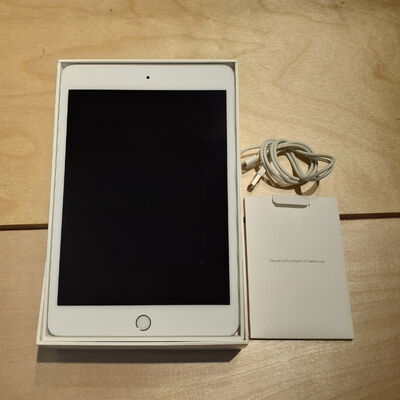 【鹿児島店】中古  Apple iPad mini （第5世代/2019） Wi-Fi 256GB シルバー MUU52J/A 139401 