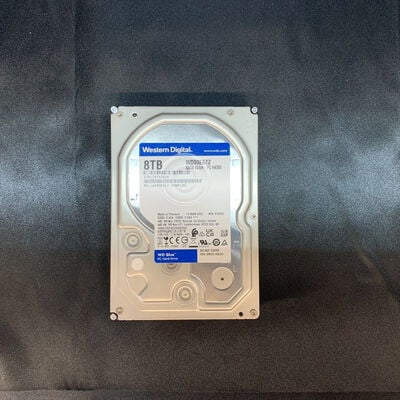 【横浜駅前店】中古  各社 3.5インチ HDD 8TB SATA （デスクトップ用） 132804 