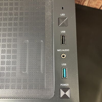 【富士青葉店】中古  OrijinalPC 自作PC (Ryzen 7 7800X3D/32GB/SSD512GB/RX9060XT 8GB) 5070001294 