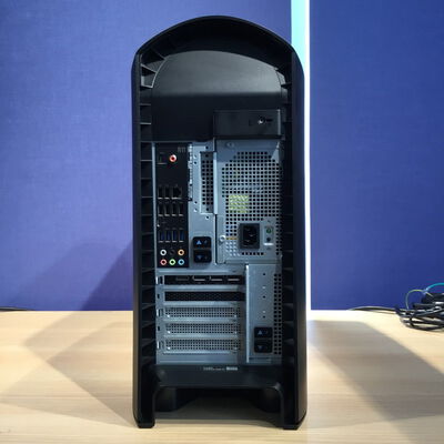 【松山環状枝松店】中古  Dell Alienware Aurrora R11(i7-10700KF/16GB/SSD256+HDD2TB/無し/RTX3060Ti 8GB/W10H) 4560001132 