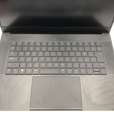 【福井日之出店】中古  RazerゲーミングノートPC(i7-13800H/16GB/SSD1TB/RTX4070/W11H) 5200000856 