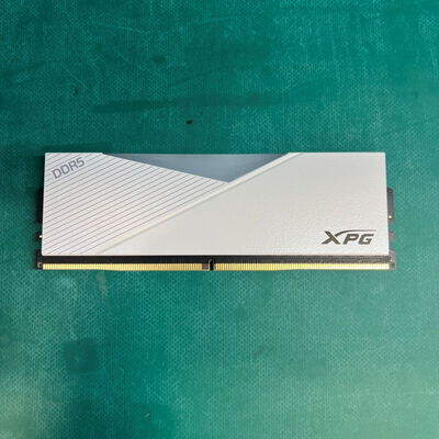 【静岡東瀬名店】中古  PC5-44800 16GB デスクトップ用 149153 