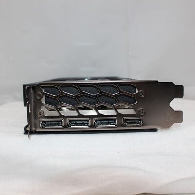 【通販センター】中古  玄人志向 GALAKURO GAMING GG-RTX5060Ti-E16GB/OC/DF/V2（RTX5060Ti 16GB） 3480039628 