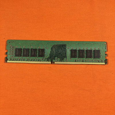 【なんば店】中古  PC4-21300 16GB デスクトップ用_ 184895 