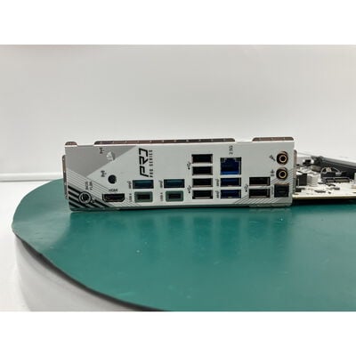 【秋葉原本店】中古  ASRock X870 Pro RS (X870 AM5 ATX DDR5) 172199 