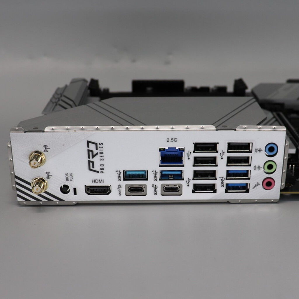 中古 ASRock B850 Pro RS WiFi (B850 AM5 ATX DDR5) 175467【4/15