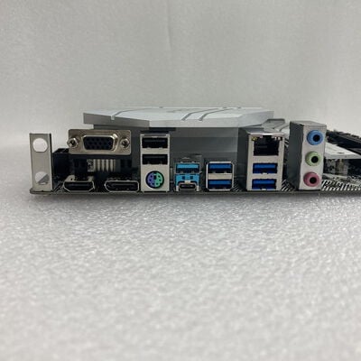 【京都店】中古  ASRock B550M Pro4 (B550 AM4 mATX DDR4) 142938 