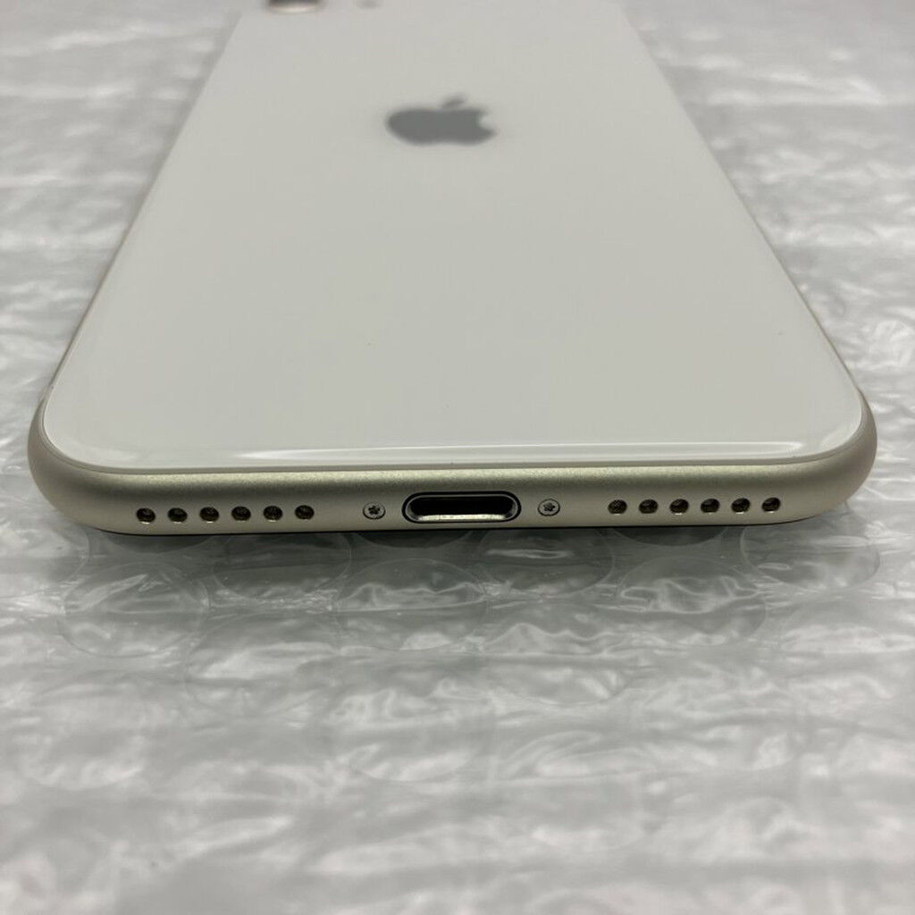 中古 【au版SIMフリー】Apple iPhoneSE 4.7インチ (第3世代) 64GB