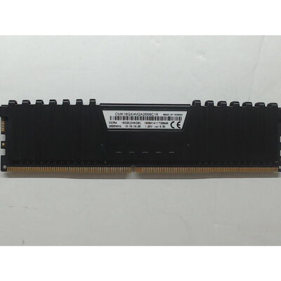 【前橋ｲﾝﾀｰｱｶﾏﾙ店】中古  PC4-21300 8GB デスクトップ用(DDR4-2666) 126165 