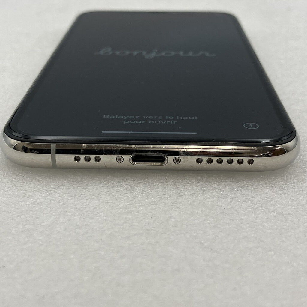 中古 【SIMロック解除済み】【docomo】 Apple iPhone11 Pro 256GB