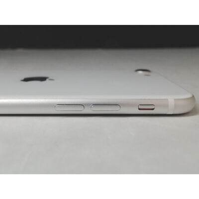 【前橋ｲﾝﾀｰｱｶﾏﾙ店】中古  【au】Apple iPhoneSE 4.7インチ (第2世代/2020) 64GB (ホワイト) MHGQ3J/A 新パッケージ版 146172 
