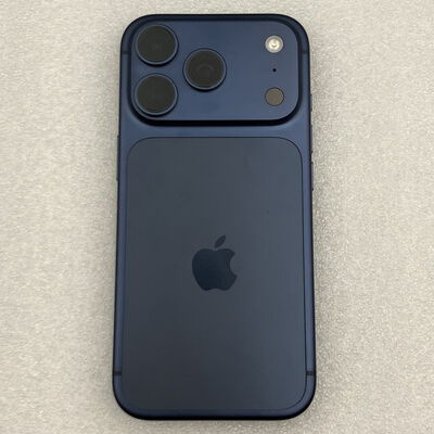 【新潟店】中古  Apple iPhone17 Pro 512GB ディープブルー 【国内版SIMフリー】 MG8C4J/A 182998 