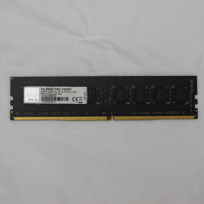 【通販センター】中古  PC4-21300 8GB デスクトップ用(DDR4-2666) 126165 