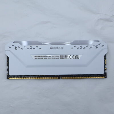 【通販センター】中古  PC4-25600 8GB デスクトップ用(DDR4-3200) 140727 